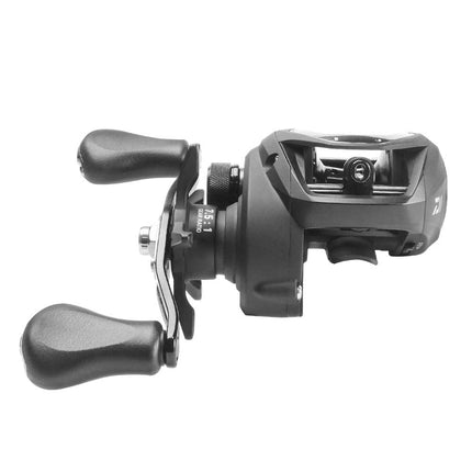 Carrete Daiwa CC80