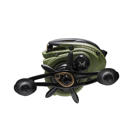 Carrete Avenger 11000