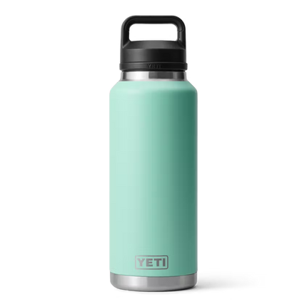 Botella 46 oz YETI (Rambler Bottle Chug)