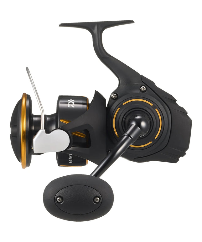 Carrete Daiwa BG SW para agua salada 6000